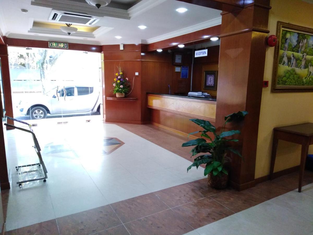 Sara Hotel Labuan Exterior foto